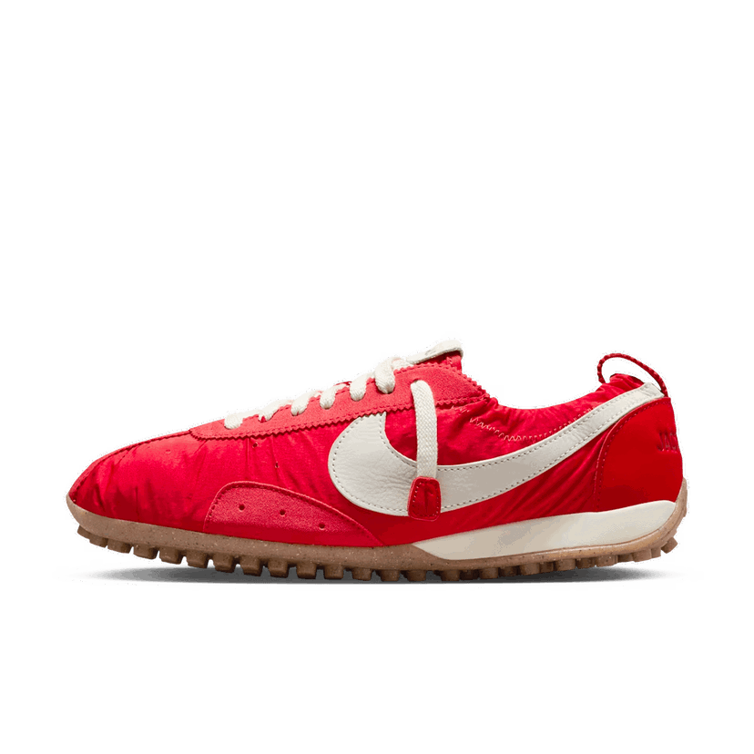 Кросівки та взуття Nike Jacquemus x Moon Shoe 'University Red' Червоний | HV8547-600