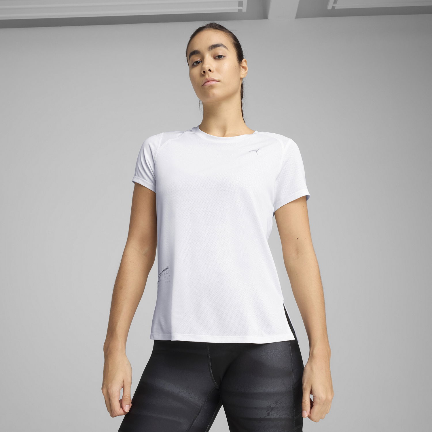 Футболка Puma Run Graphic Mesh Tee білий | 526659_02, 0