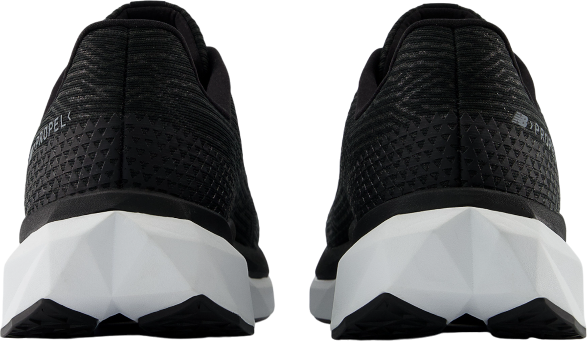 Кросівки та взуття New Balance FuelCell Propel v5 чорний | mfcprlb5, 1