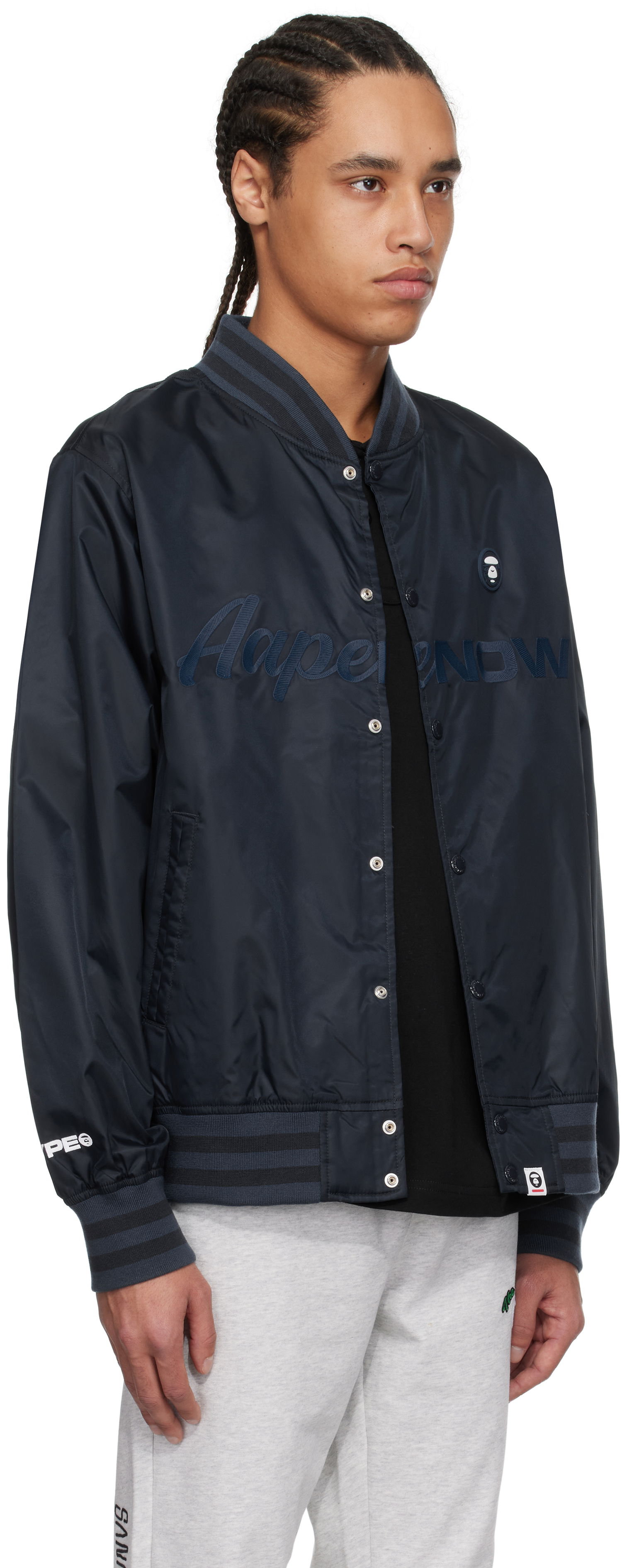 Куртка бомбер AAPE by A Bathing Ape AAPE by A Bathing Ape 'AAPE Now' Varsity Bomber Jacket темно-синій | AAPLJM7702XXNNYD, 1