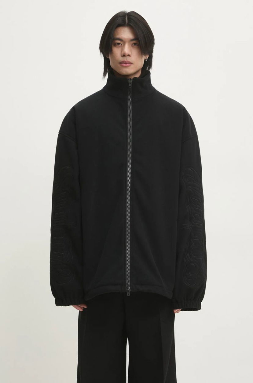 Світшоти VETEMENTS VETEMENTS Metal Sleeves Fleece Oversize Jacket чорний | UA66JA380B