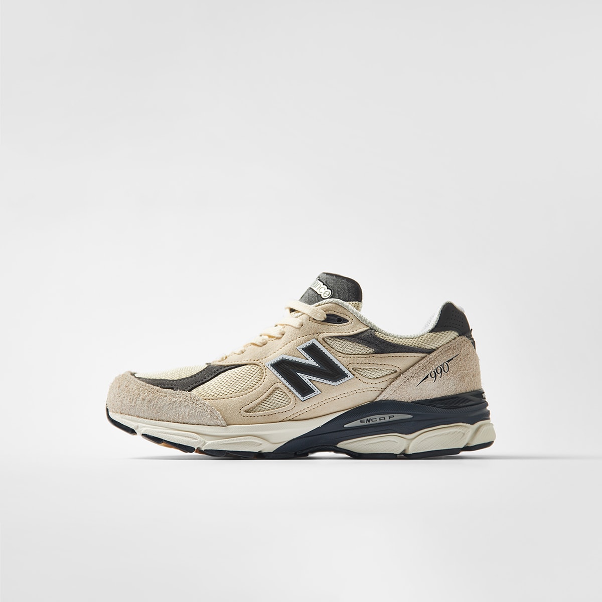 Кросівки та взуття New Balance 990AD3 бежевий | M990AD3, 0