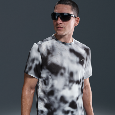Футболка Nike Dri-FIT ADV Running Division Breathe Short-Sleeve Running Top Сірий | HJ4148-010, 0
