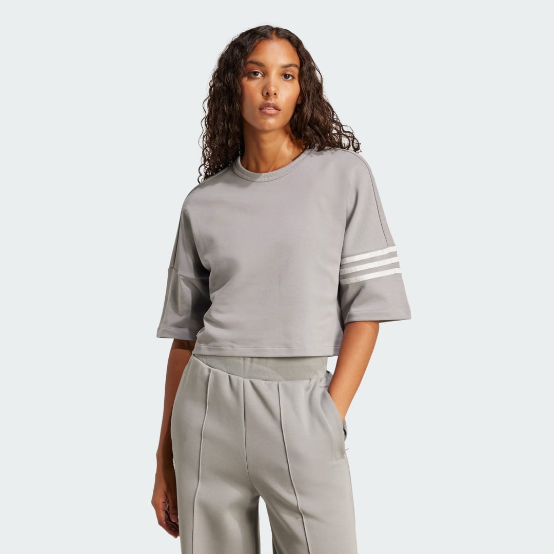 Кроп-топи adidas Performance Neuclassics Cropped Three Stripe Sweatshirt Сірий | JI8509, 0