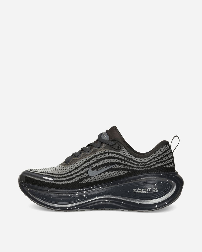 Кросівки та взуття Nike Vomero Plus Speckle чорний | IO4323-002