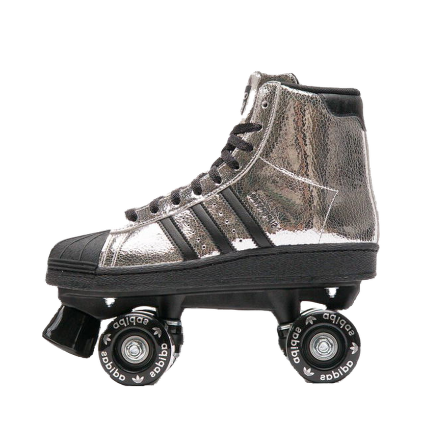 Кросівки та взуття adidas Originals Originals Superstar 82 Skate Roller Skates Металік | JH5522