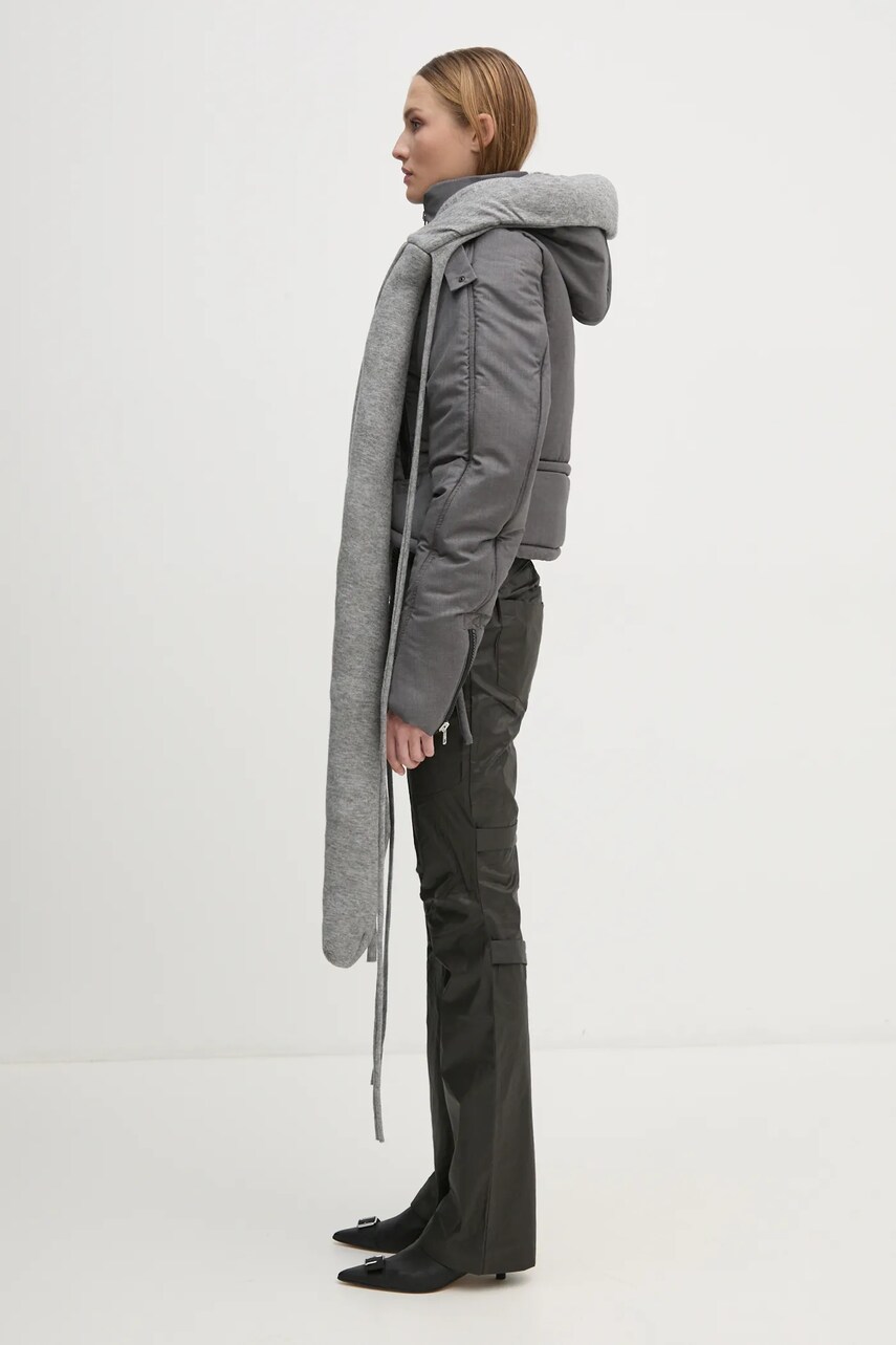 Парка Ottolinger Ottolinger Deconstructed Cropped Puffer Jacket with Attached Scarf Сірий | 2209060111, 1