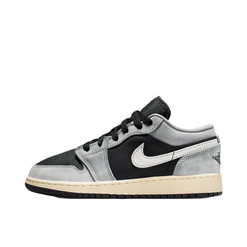 Кросівки та взуття Jordan Air Jordan 1 Low SE Сірий | HQ2021-012