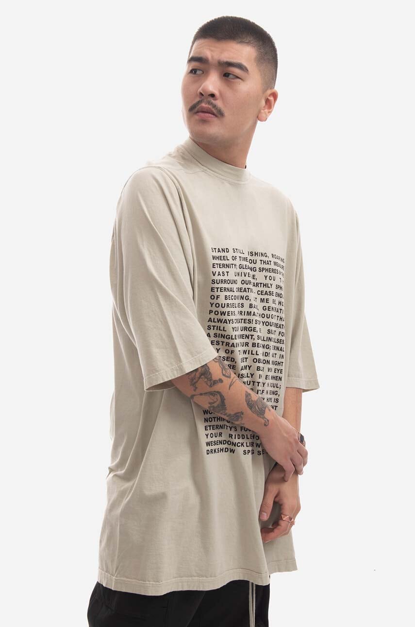 Футболка Rick Owens Knit Jumbo Short Sleeve T-Shirt with Wesendonck Lieder Wagner Print from DRKSHDW Spring Summer 2023 Collection бежевий | DU01C6274.RNEP3.PEARL, 1