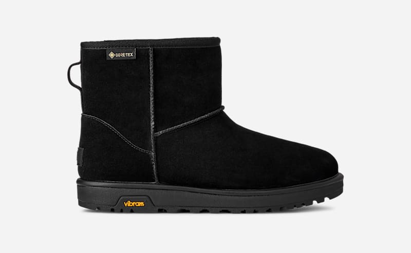 Кросівки та взуття UGG Classic Mini GTX Boot чорний | 1171150-BLK