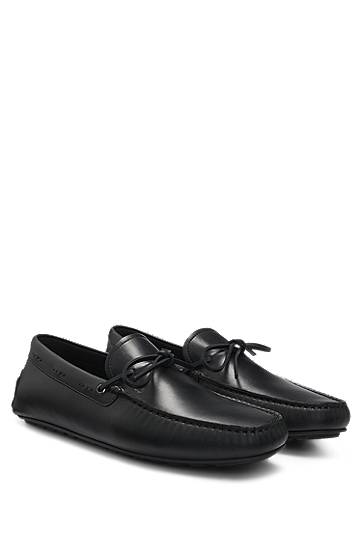 Одяг та аксесуари BOSS Leather Moccasins with Driver Sole чорний | 50541771