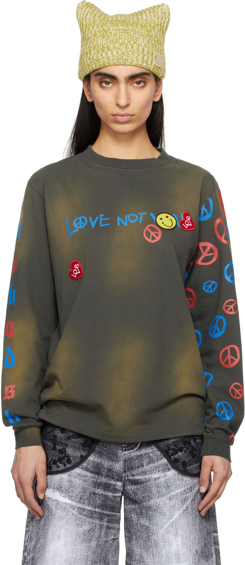 Футболка Andersson Bell Andersson Bell 'Love Not War' Long Sleeve T-shirt Зелений | atb1254u