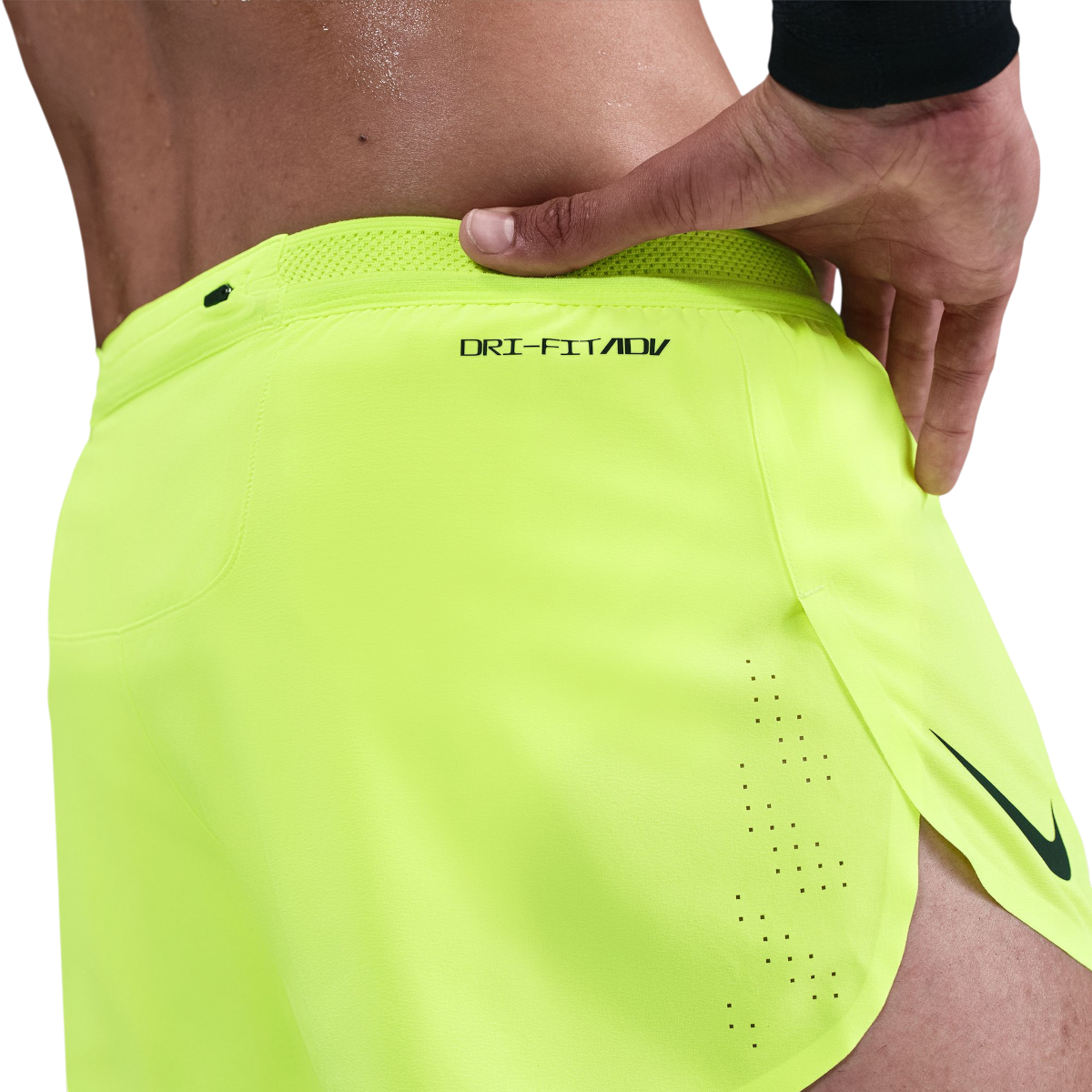 Шорти Nike AeroSwift 2inch Running Shorts Жовтий | fn3349-702, 1