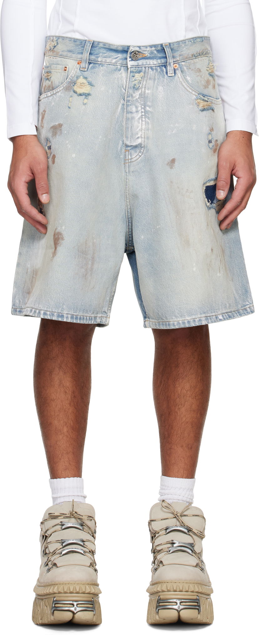Шорти VETEMENTS Trashed Denim Shorts Синій | UA66SS530L