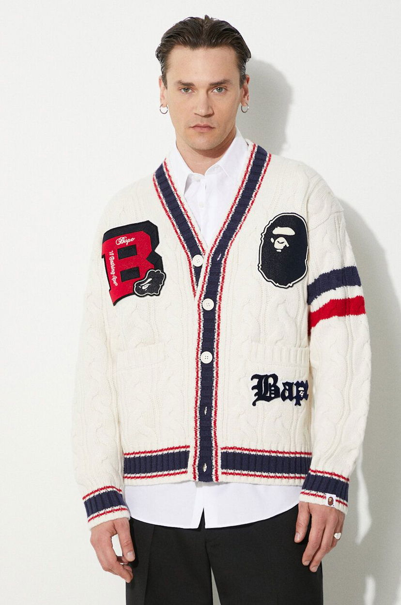 Cветр BAPE A Bathing Ape College Badges Knit Cardigan білий | 1J80120051
