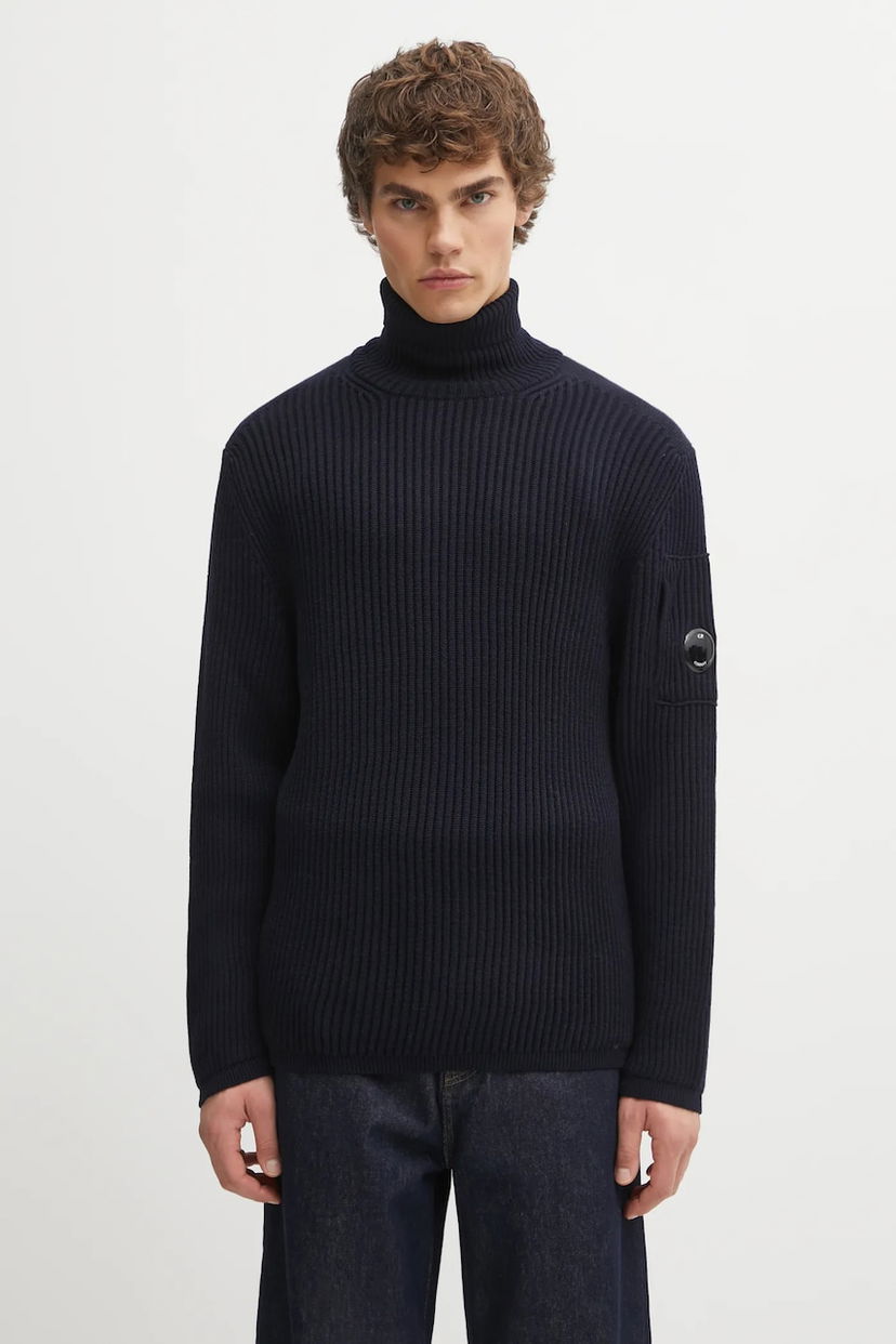 Cветр C.P. Company Ribbed Wool Blend Turtleneck Sweater with Sleeve Pocket темно-синій | 19CMKN220A006595A