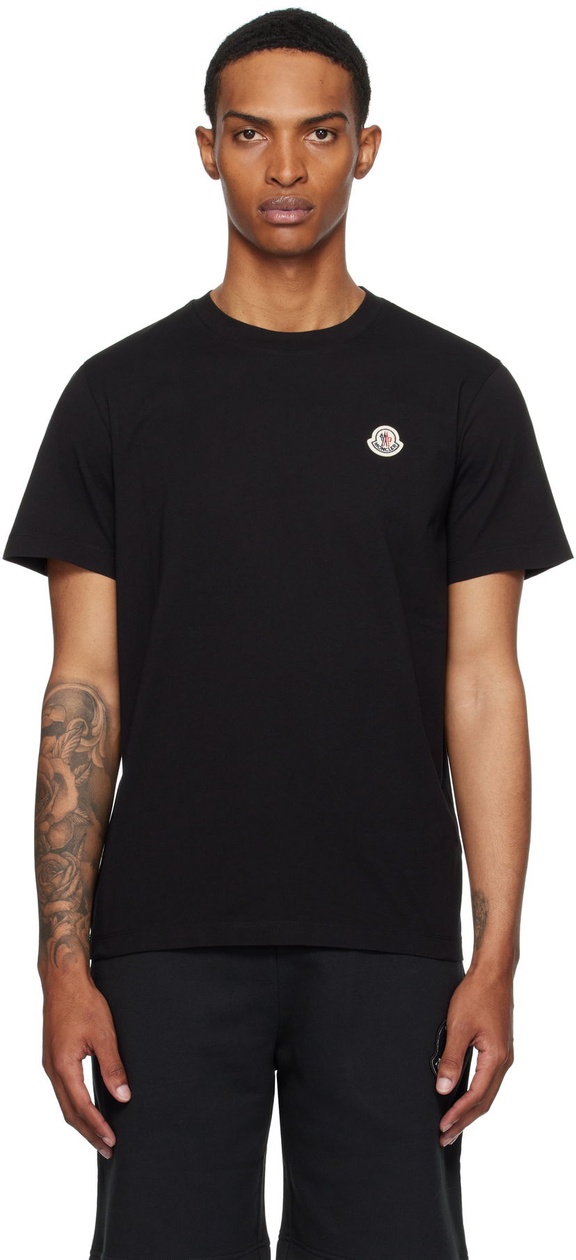 Футболка Moncler Moncler Logo Patch Cotton T-Shirt чорний | K20918C00033829H8