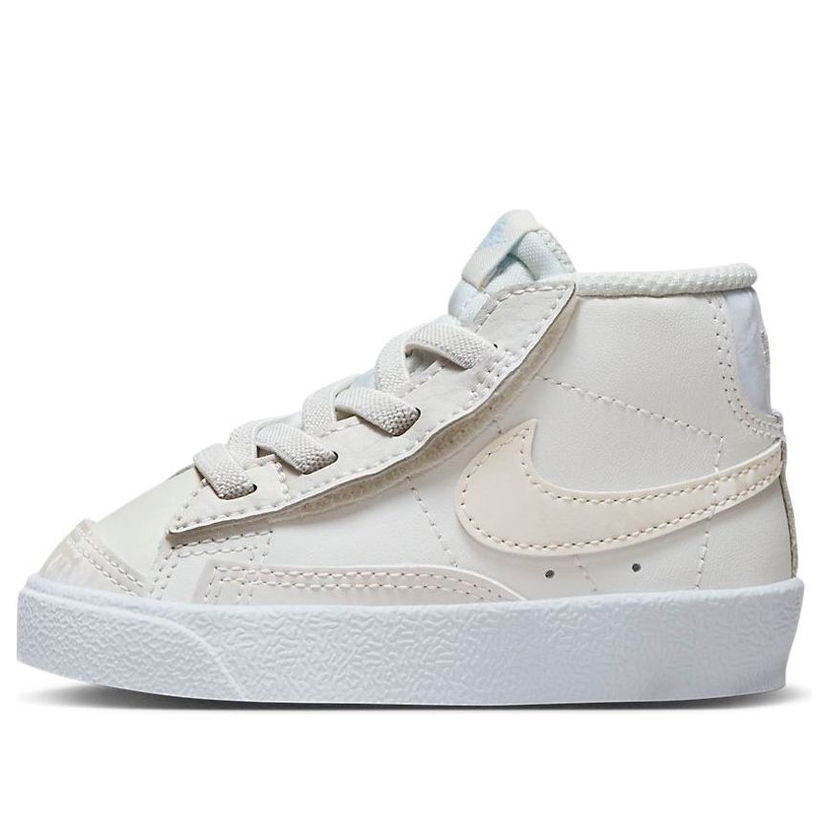 Кросівки та взуття Nike Blazer Mid '77 білий | DA4088-009