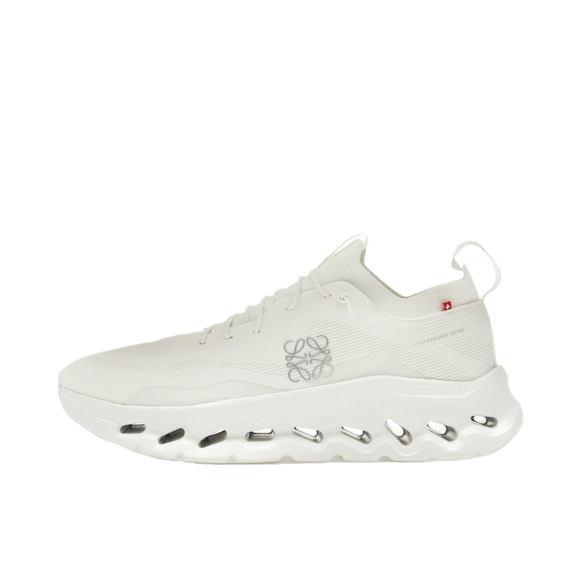 Кросівки та взуття On Running LOEWE x Cloudtilt All White білий | 3MD30330108