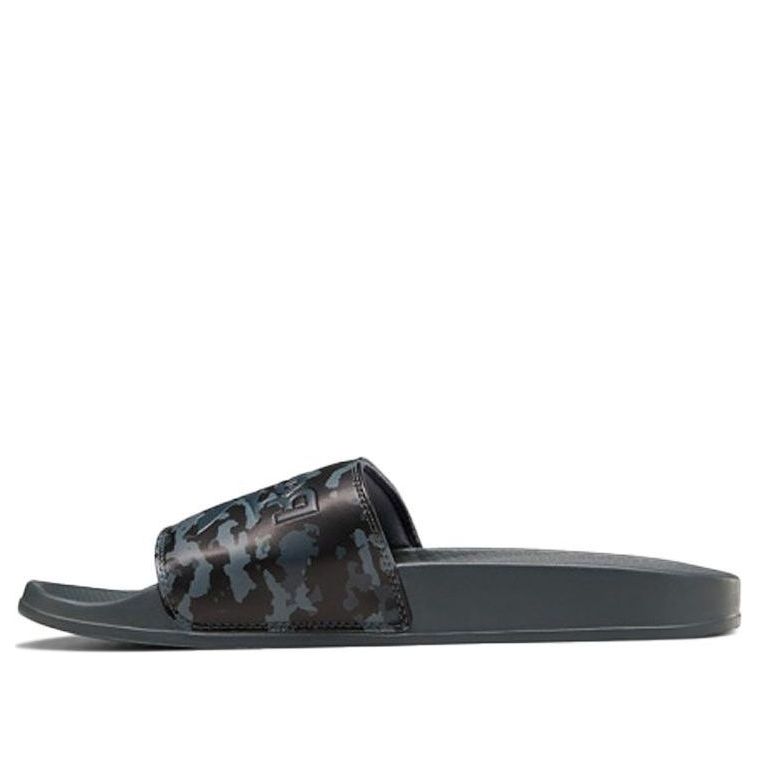 Кросівки та взуття Reebok Classic Slide чорний | FW5750