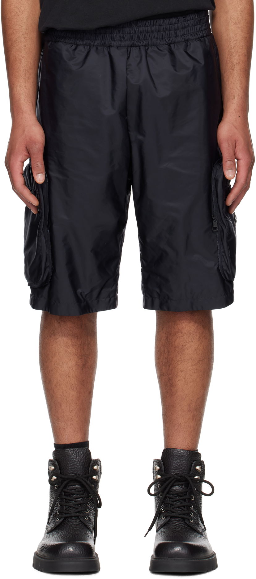 Шорти Moncler Moncler Genius Mercedes-Benz by NIGO Cargo Shorts чорний | K14012B00001M5920