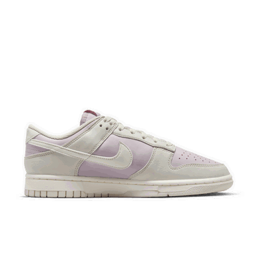 Кросівки та взуття Nike Dunk Low "Light Bone/Platinum Violet/Sail" W білий | DD1873-001, 1