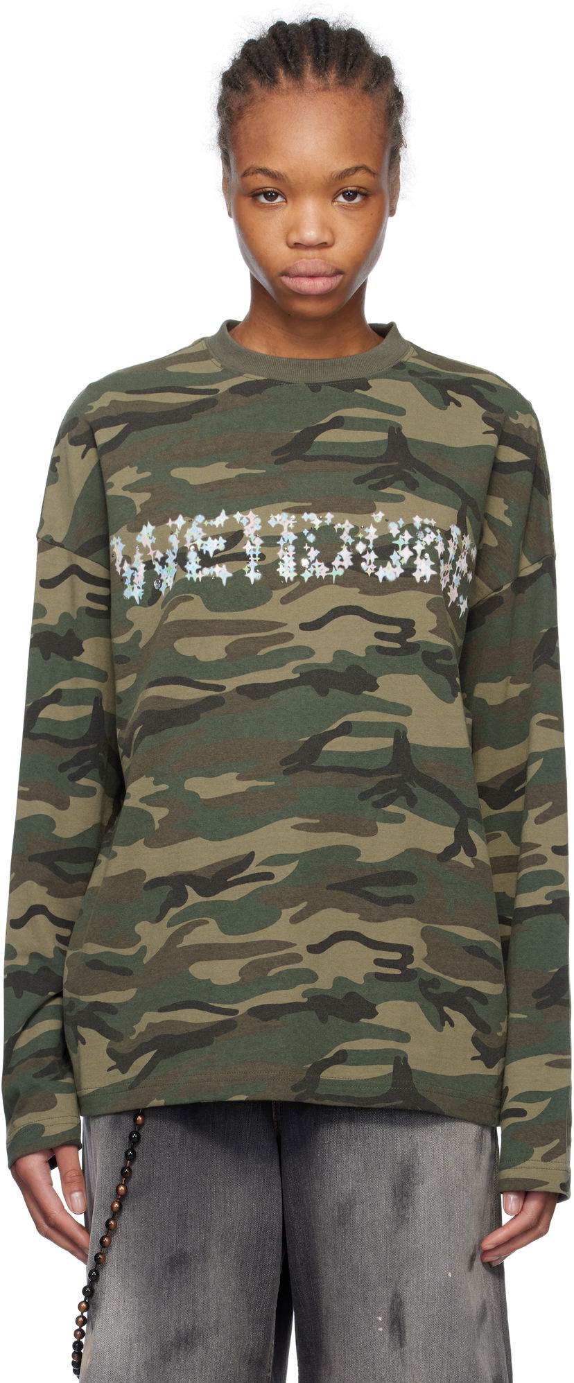 Футболка We11done We11done Sparkle Logo Camo Long Sleeve T-Shirt Зелений | WD-TT0-25-742-U-MX