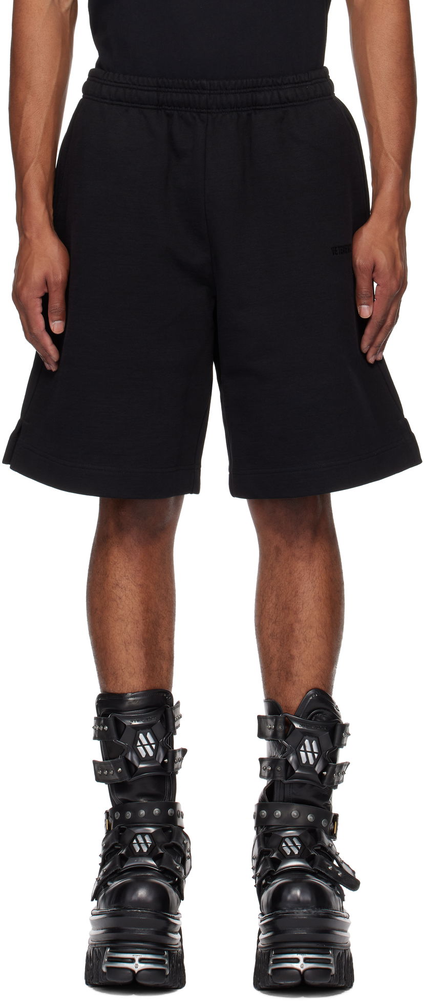Шорти VETEMENTS Embroidered Logo Sweatshorts чорний | UA66SS610B