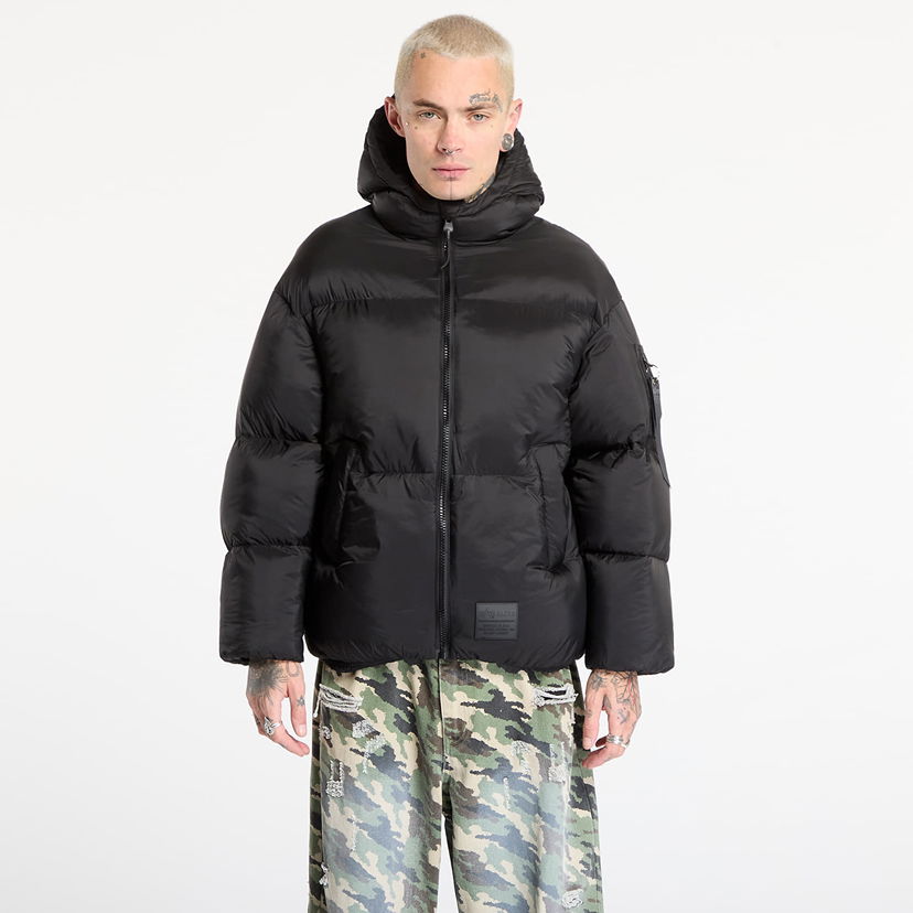 Куртка бомбер Alpha Industries Cloud Puffer Bomber Jacket чорний | 148130-03