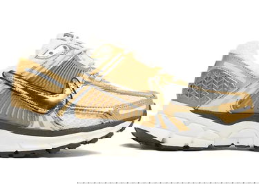 Кросівки та взуття Nike Zoom Vomero 5 Metallic Gold W бежевий | HF7723-001, 0