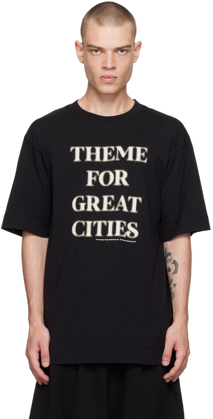 Футболка Dries Van Noten Theme Song Graphic Print Cotton T-Shirt чорний | 242-021111-9603