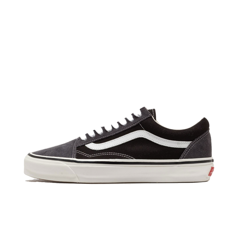 Кросівки та взуття Vans LX Old Skool чорний | VN000D562391