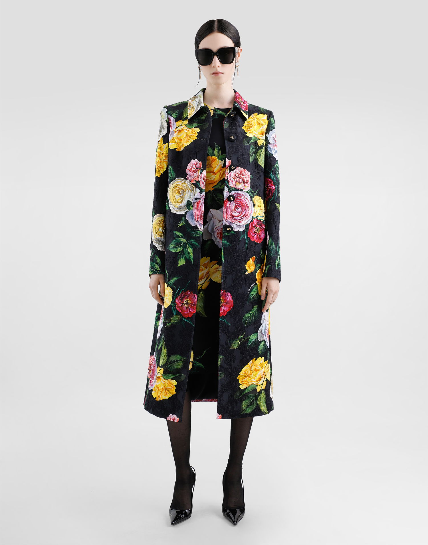 Пальто Dolce & Gabbana Dolce & Gabbana Single-breasted Peony and Rose-Print Brocade Coat чорний | F0W2RTFS9AHHN5IY, 1