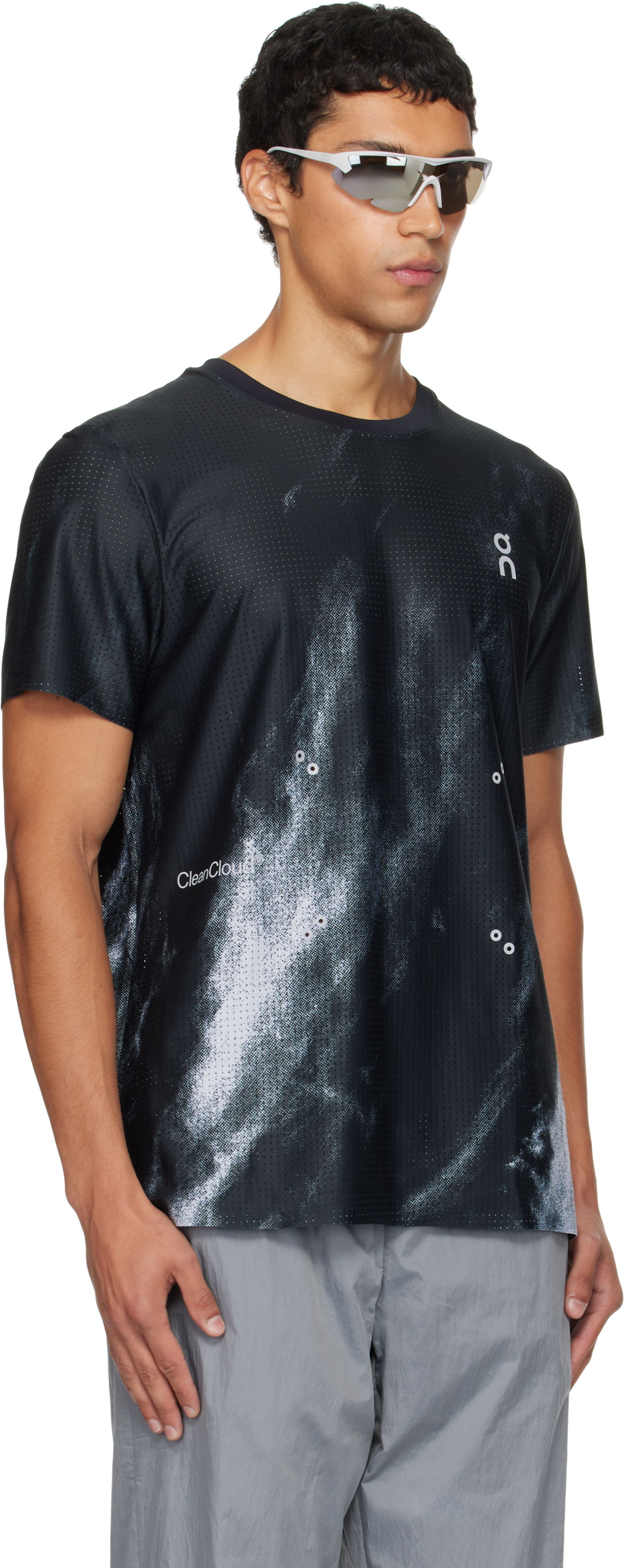 Футболка On Running Pace Mesh T-Shirt чорний | 1MF10030777, 1