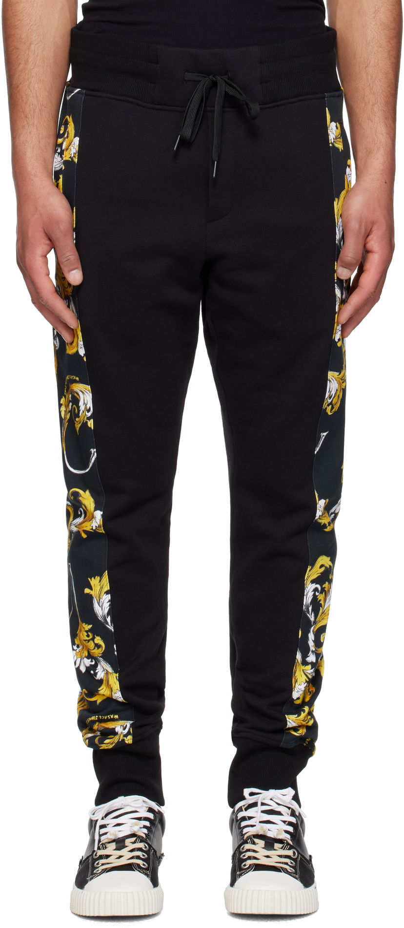 Спортивні штани Versace Versace Jeans Couture Graphic Trim Sweatpants чорний | E78GAA3C0_EFS189