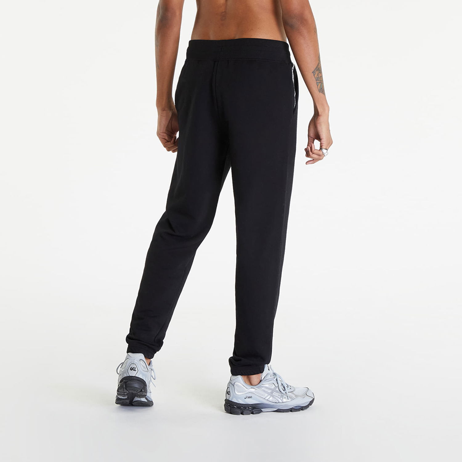Спортивні штани The North Face Zumu Jogger TNF чорний | NF0A87DEJK31, 1