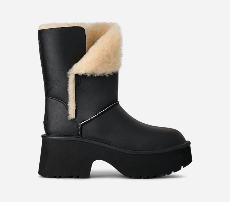 Кросівки та взуття UGG UGG Classic Esmee Sheepskin Boots чорний | 1172590-BLK