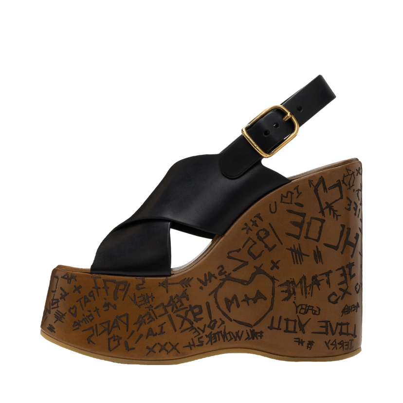 Кросівки та взуття CHLOÉ Maxime Graffiti Print Wedge Sandals чорний | CHC24A02YLU
