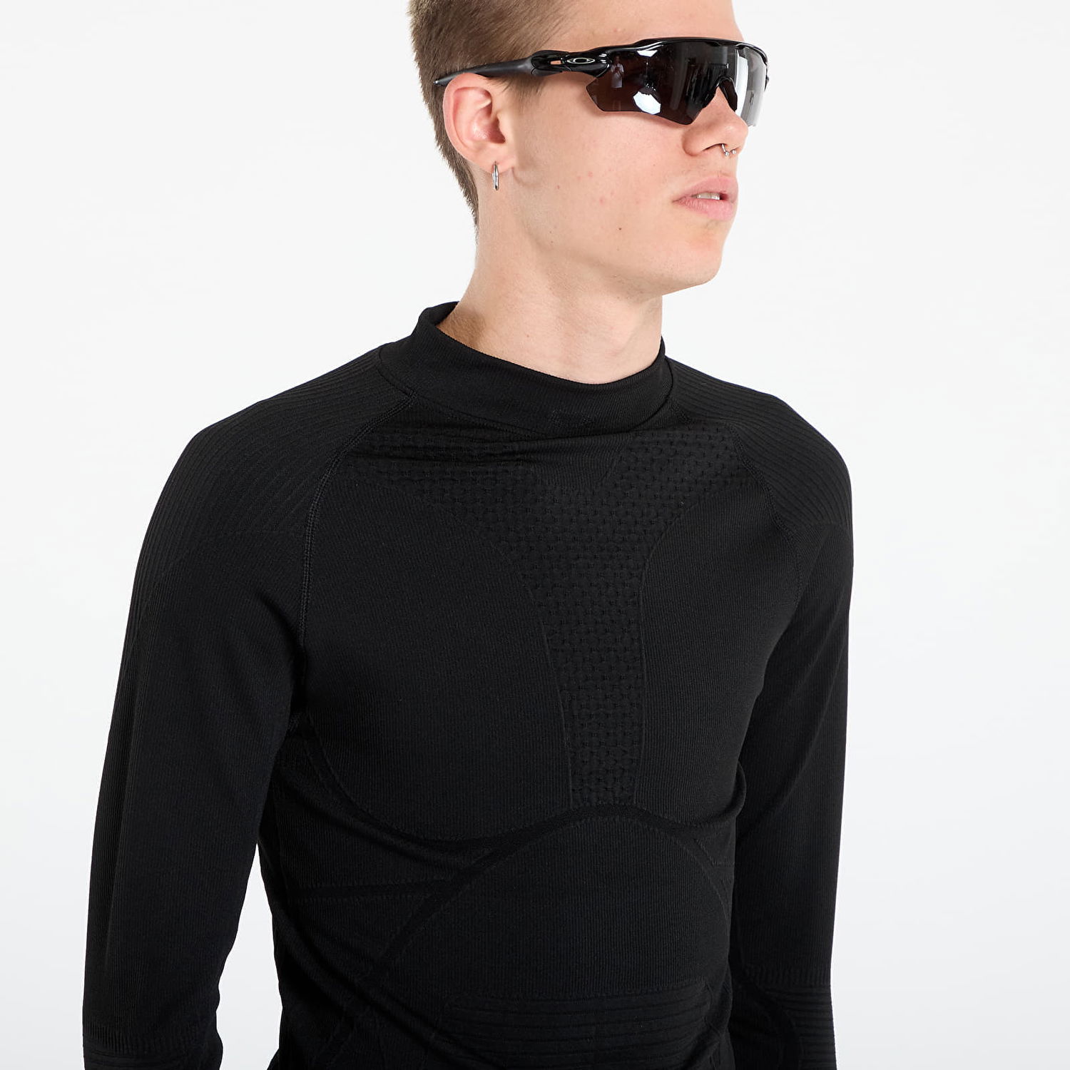 Футболка OAKLEY Oakley Latitude Soar Base Layer T-Shirt чорний | FOA407466-02E, 1