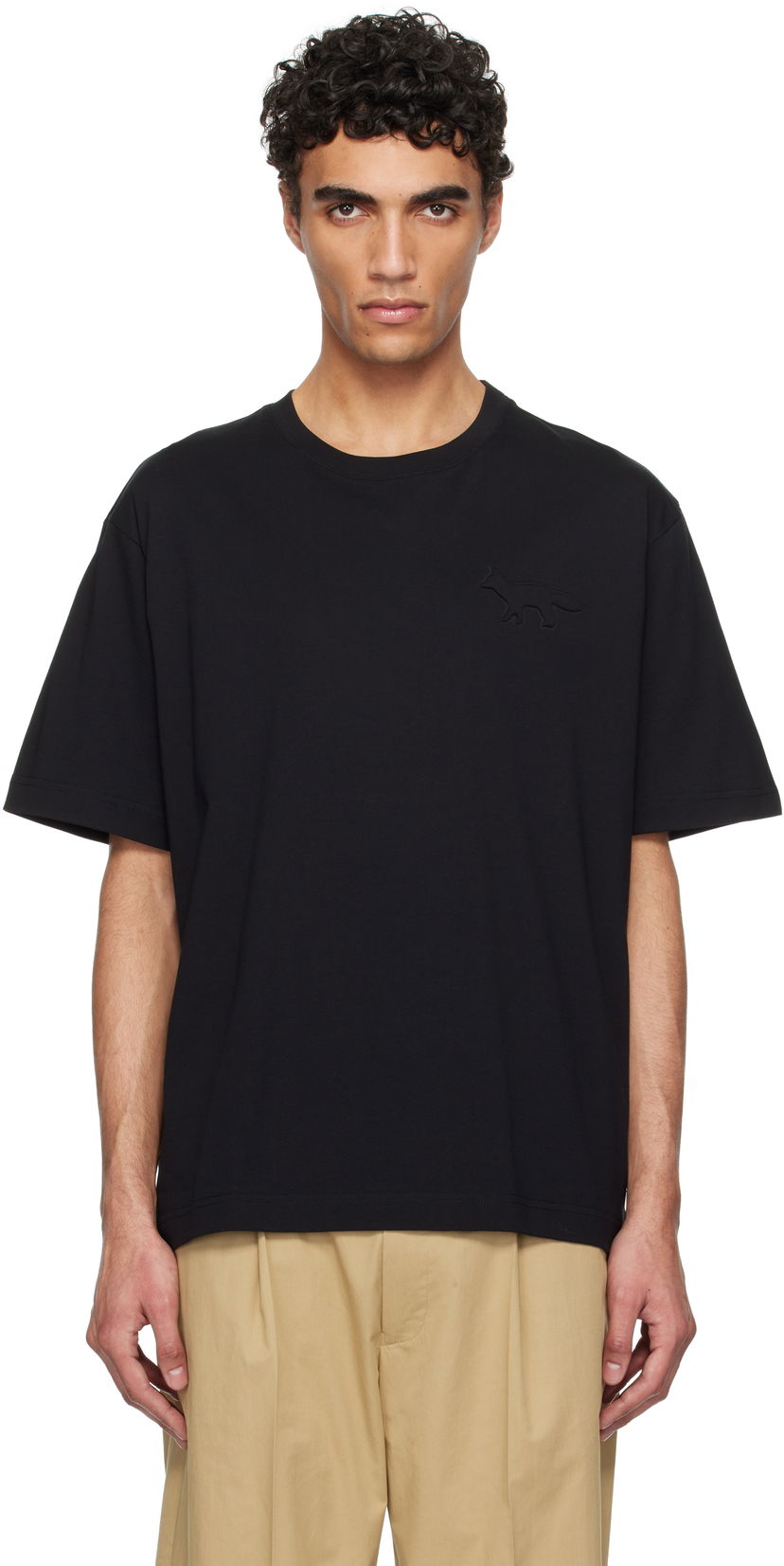 Футболка MAISON KITSUNÉ Maison Kitsuné Embossed Fox Oversize T-Shirt чорний | OM00116KJ7016