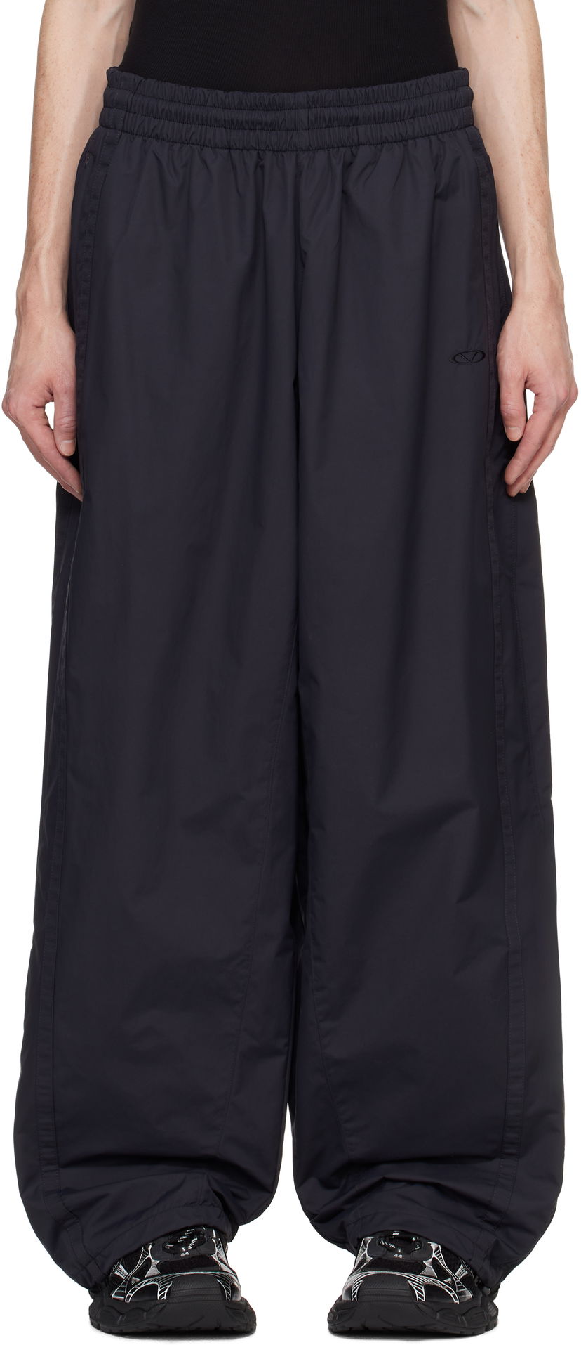 Спортивні штани VETEMENTS Oval Logo Track Pants чорний | UA66PA320B