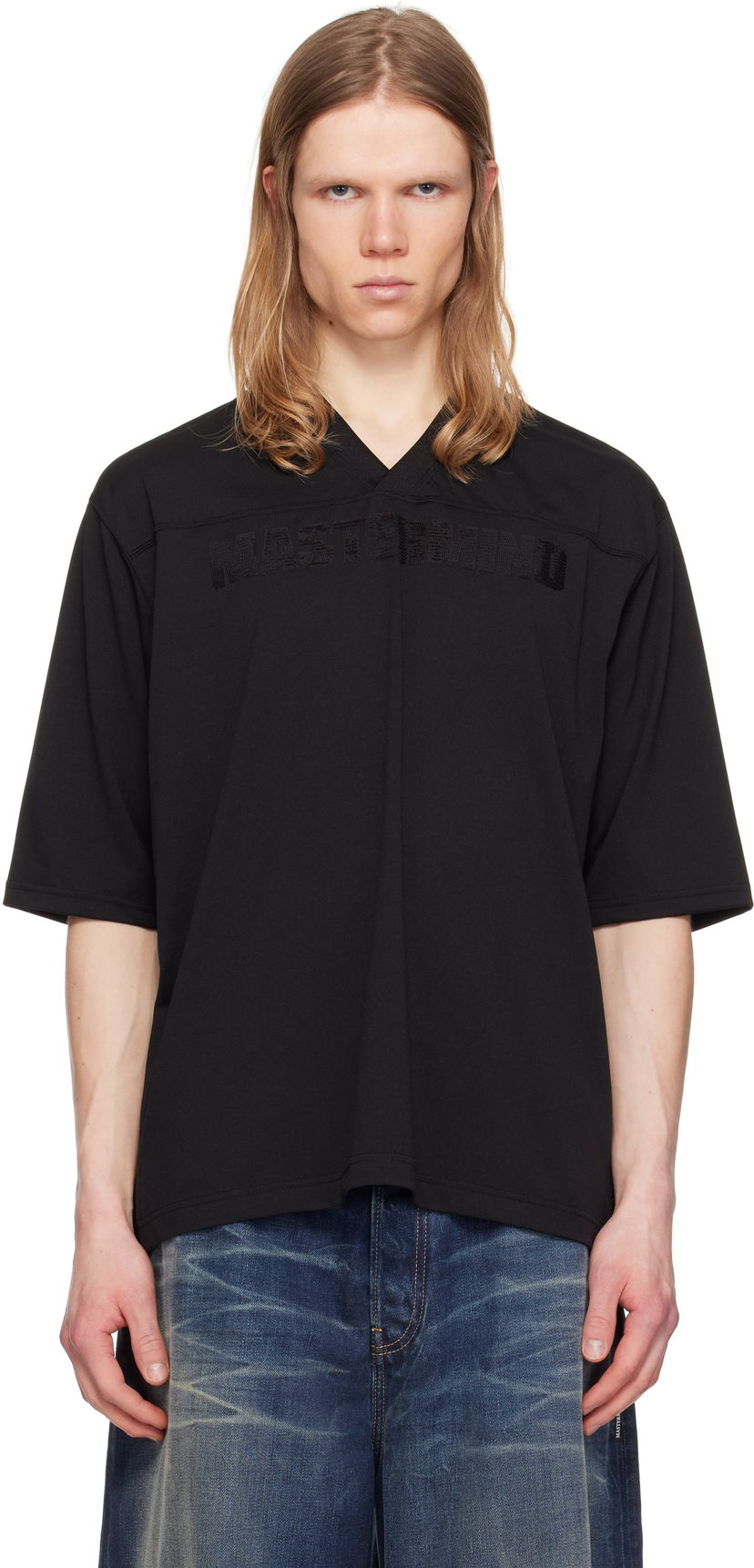 Футболка Mastermind WORLD MASTERMIND WORLD MW Football V-Neck Jersey чорний | MW25S14-TS023-603