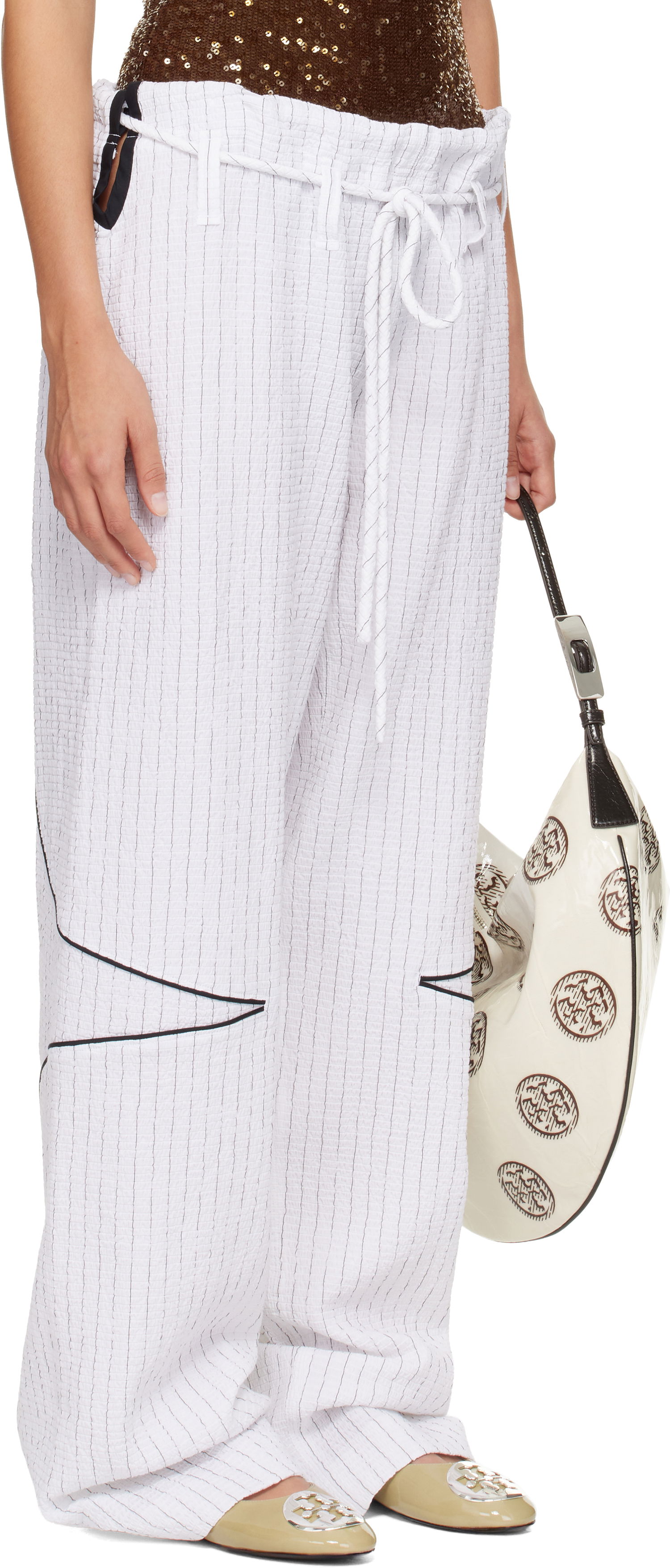 Штани Tory Burch SSENSE Exclusive Pinstripe Crinkled Cotton Drawstring Baggy Trousers білий | 175600-008, 1