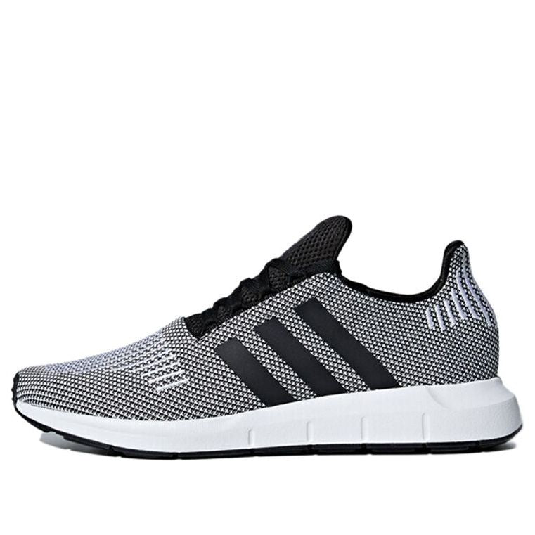 Кросівки та взуття adidas Originals Swift Run чорний | B37734