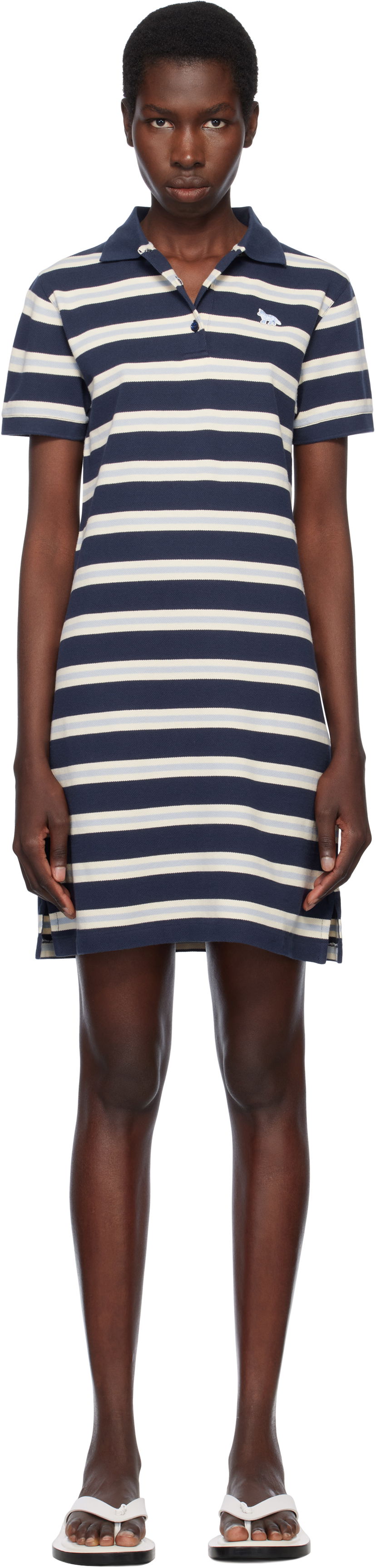 плаття MAISON KITSUNÉ Maison Kitsuné Baby Fox Patch Striped Polo Dress темно-синій | OW01619KJ7010