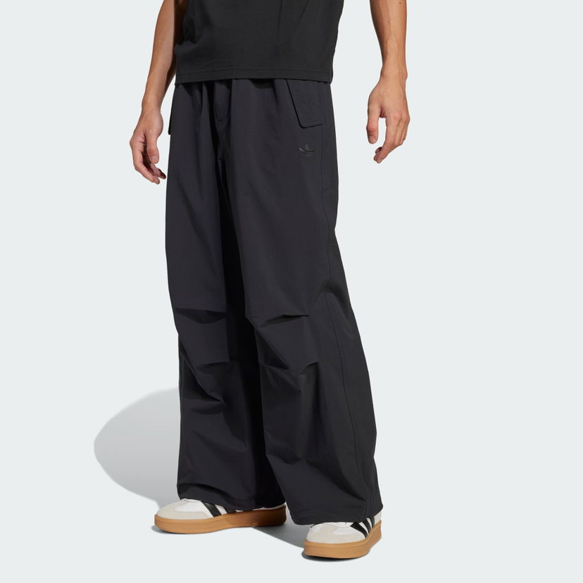 Штани карго adidas Performance Premium Essentials Utility Parachute Pants чорний | JD2111