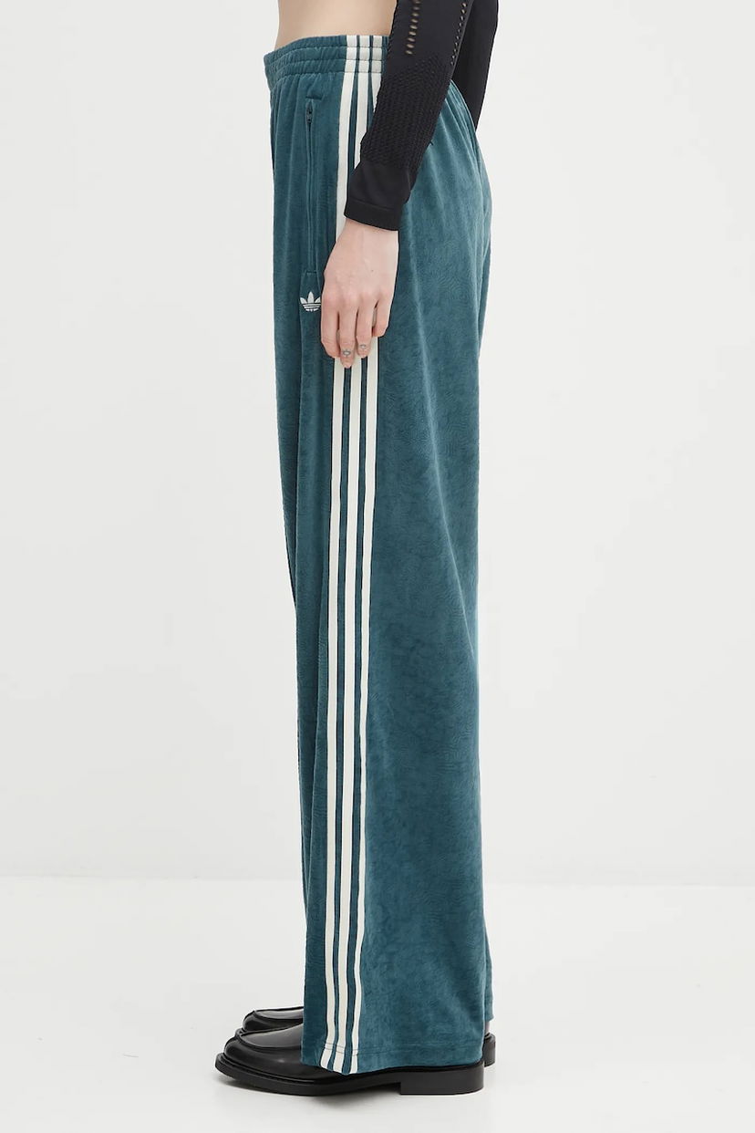 Штани adidas Originals adidas Originals Fb Liberty Tp Velour Track Pants Зелений | JW5268