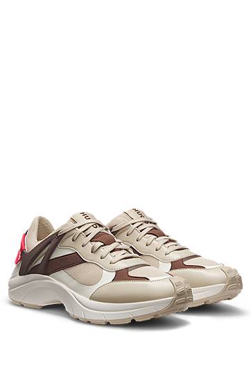 Спортивні штани BOSS Logo-Backtab Mesh Trainers бежевий | 50548197