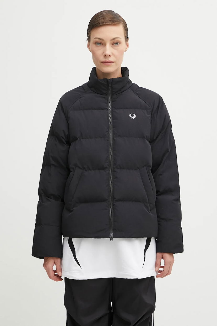 Пуховик Fred Perry Fred Perry Oversized Puffer Jacket J1118 чорний | J1118