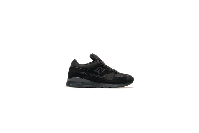 Кросівки та взуття New Balance 1500 Made in UK 'Elevated Essentials' чорний | U1500KKL